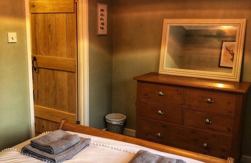 Billingshurst Apartment | The Rose Cottage