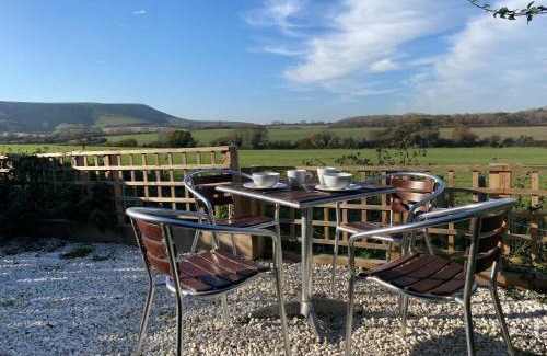 Polegate Hotel | The Rose Cottage Inn