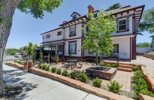 Nob Hill Apartment | The Rose Room st the Mansion by the Square