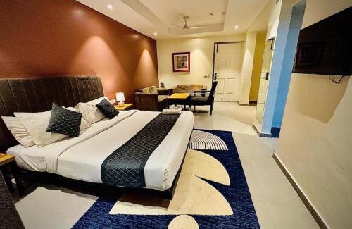 Vaishali Hotel | The Roseman Hotel & Suites