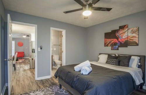 Conyers House | The Rosewood Townhouse - 10 mins to horse park