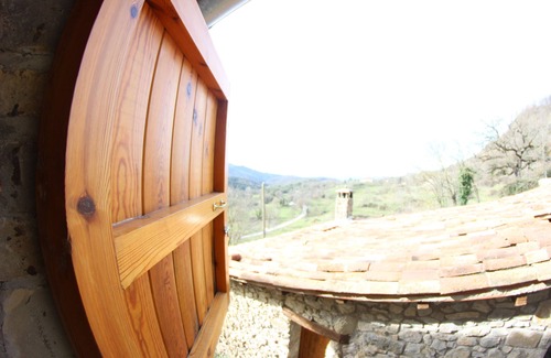 Santa Maria de Besora House | -The Roure
