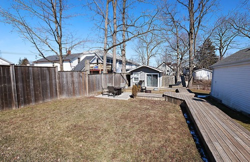 Port Dover House | The Rowe House Cottage Rental