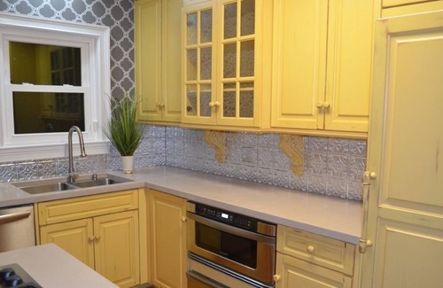 Lookout Mountain House | "The Roxanna Jewell" - Vintage beauty, modern comfort!