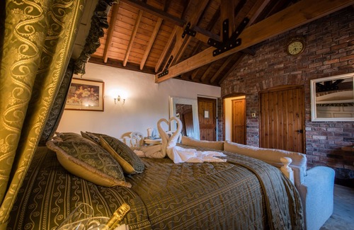Sutton Cheney Hotel | The Royal Arms Hotel