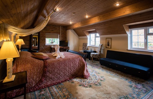 Sutton Cheney Hotel | The Royal Arms Hotel
