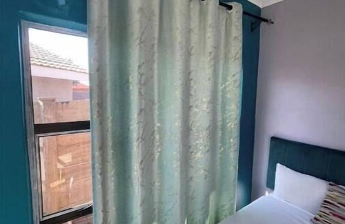 Bulawayo Bed & Breakfast | The Royal Bothy. Serene, secure and central 3-bed BnB in Selborne Park Bulawayo