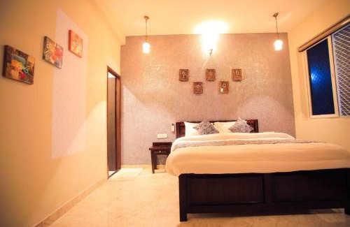 Village Hokra House | THE ROYAL FARM