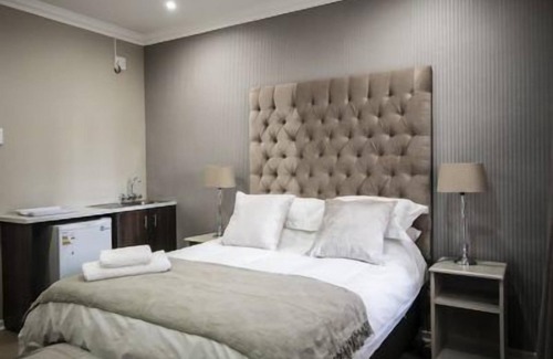 Klerksdorp House | The Royal Guest House