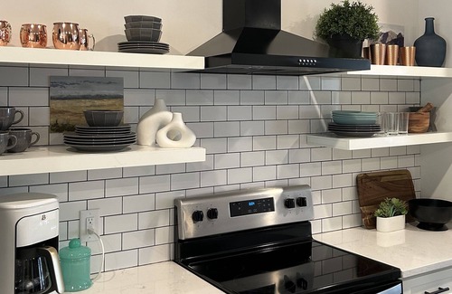 Pineville House | The Royal Haven