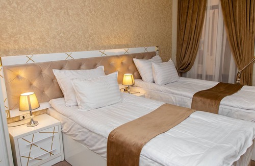 Navoiy Bed & Breakfast | The Royal Hotel