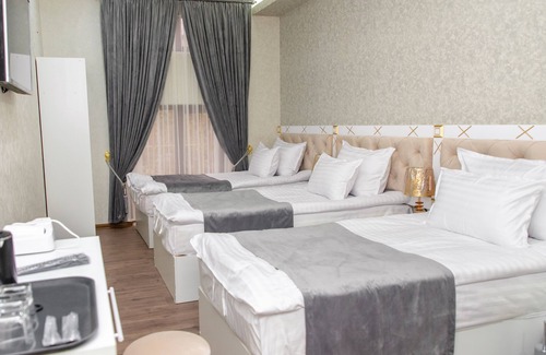 Samarkand Hotel | The Royal Hotel