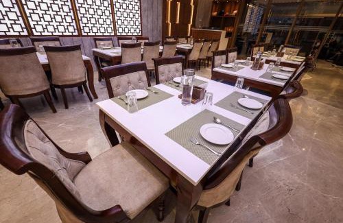 Gomti Nagar Hotel | The Royal Legacy