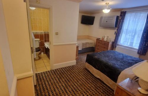 Ramsgate Hotel | The Royal Oak Hotel