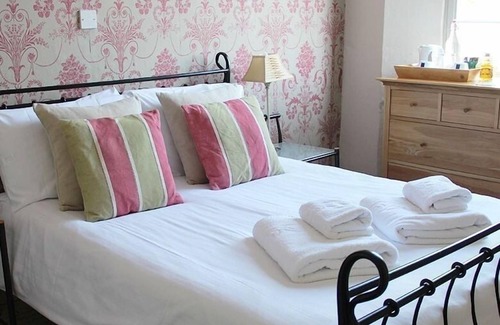 Lostwithiel Bed & Breakfast | The Royal Oak Inn