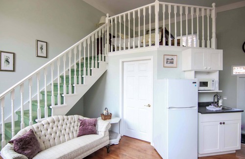 Bracebridge Apartment | The Royal Suite | The Jypsy Inn