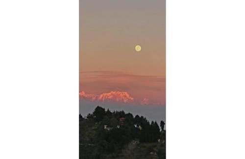 Kanatal House | The Royals Apricot Garden, Chamba