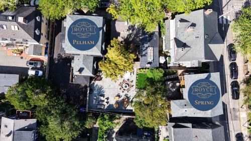 Newport House | The Royce - Two Luxury Family Homes in Downtown Newport