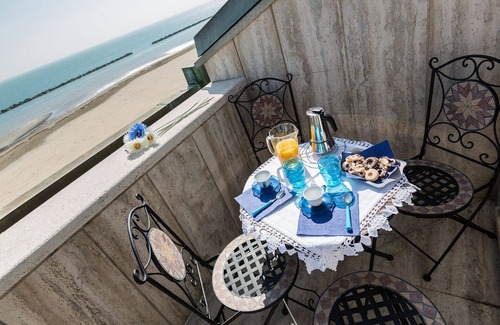 Grottammare Apartment | The Rudder. Apartment on the sea and in the center