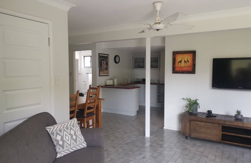 Boambee Apartment | The Rural Escape - 3 Bedrooms