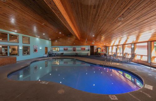 Baileys Harbor Apartment | The Rushes