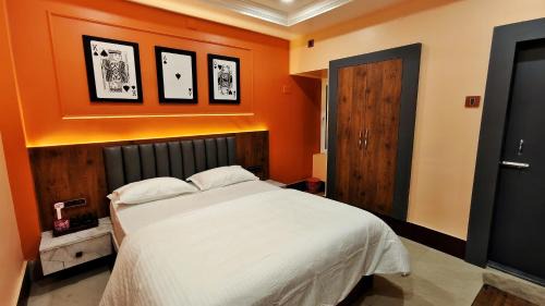 Angul Hotel | The Saanjh Hotel