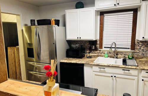 Lindale House | The Sabine River Retreat