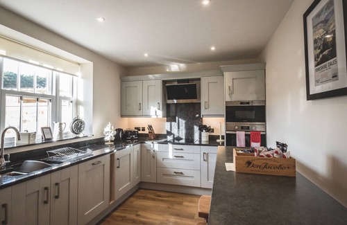 Leyburn Bed & Breakfast | The Saddle Room Restaurant