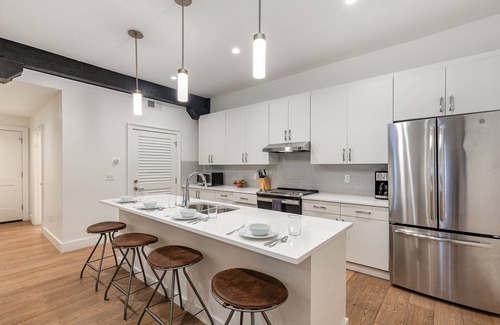 Downtown Nashville House | The Saddlery - Spotlight - 2 Min Walk to Broadway