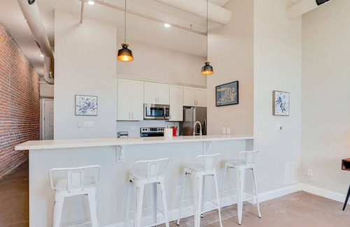 Newport News Apartment | The Safe House Downtown Newport News