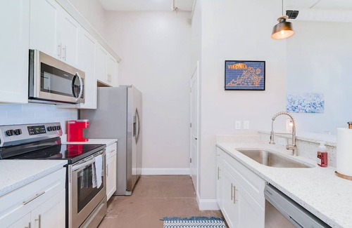 Newport News Apartment | The Safe House Downtown Newport News