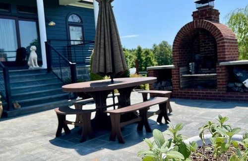 Bremo Bluff House | The Sage Cottage at Chevy Chase Farm