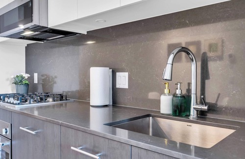 Eau Claire Apartment | The Sage Nook DT Gym River Walk