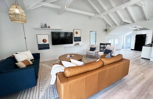 Ocean Bay Park House | The Salted Bungalow: A boutique Fire Island beach retreat.