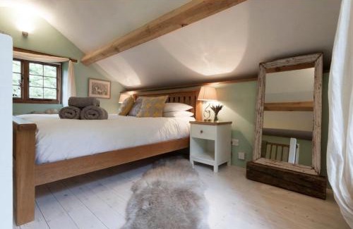 Tuckenhay House | The Saltings - A Tranquil Space