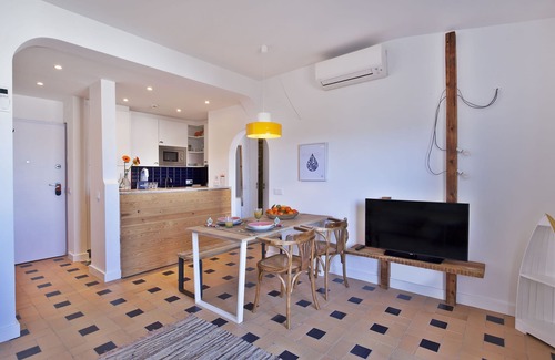 Lagos City Center Apartment | The Salty Lodge