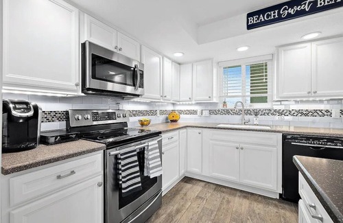 Flagler Beach Condo | The Salty Pelican - Beach Front Condo - LBTR #34535