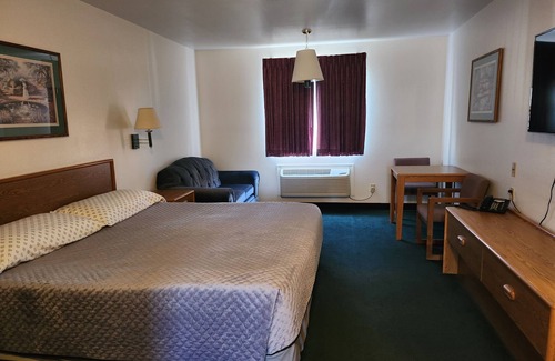 San Luis Hotel | The San Luis Inn