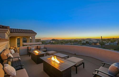 East Mesa House | The Sanctuary - 6BR Home