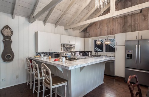 Ruidoso Cabin | The Sanctuary at Ruidoso | River View, Fireplace!