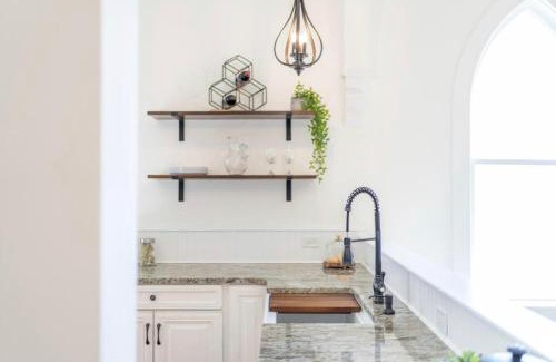 Staunton Villa | The Sanctuary:Downtown Staunton