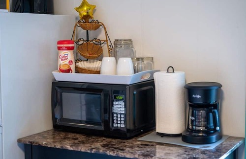 Bradenton Apartment | The Sand Dollar Cottage
