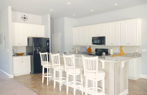 Lewes House | The Sand Dune! 5 Min. To Lewes Beach, Private Pool & Game Room