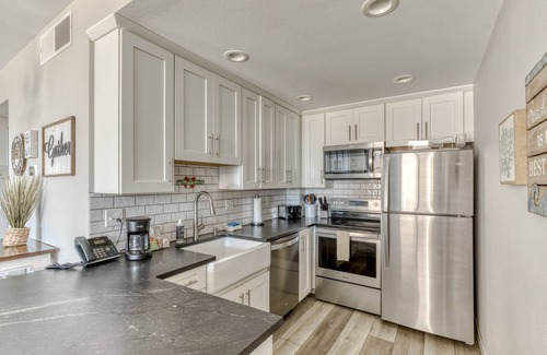Seaside Resort | The Sand & Sea Condos - Oceanfront