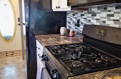 Romulus House | The Sandburg