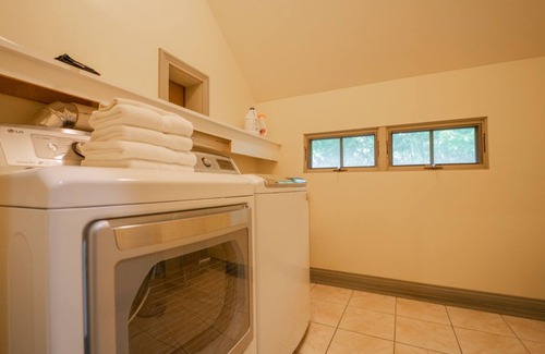 Miller Beach Other | The Sandcastle, Hot Tub Open Year Around, Fire Pit, Walk to the Beach