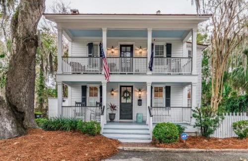 Historic District House | The Sandpiper - Just Steps to Downtown Beaufort and Beaufort River