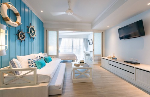 Khuekkhak Hotel | The Sands Khao Lak by Katathani