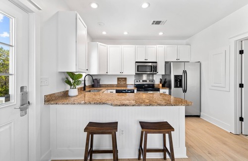 Seacrest House | "The Sands" *PRIVATE POOL* Game Room * Close to Beach * Sleeps 18