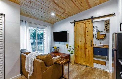 Indian Beach Sapphire Shores Condo | The Sapphire Suite 1Bed/1Bath